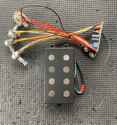 Retrovibe stinger musicman - retrovibe, '77